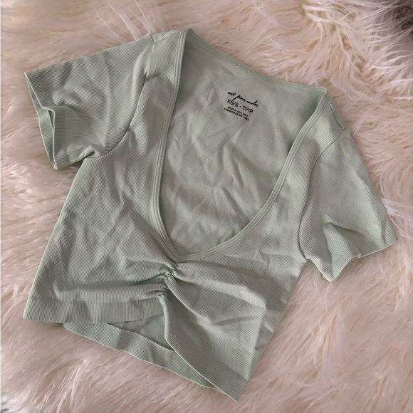 Out from under top - Picture 2 of 4